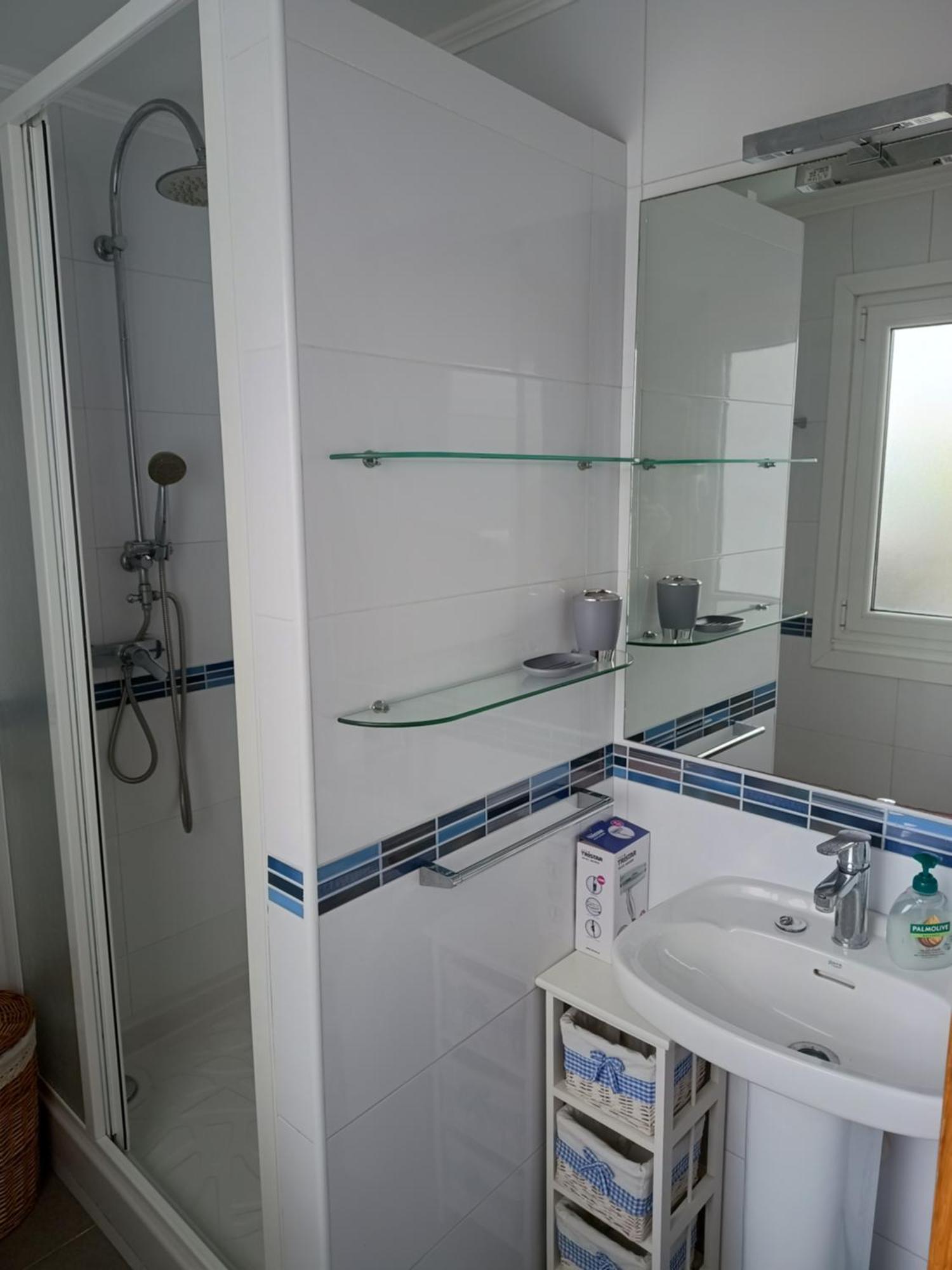 Apartamentos Playa De Seiruga Malpica Luaran gambar