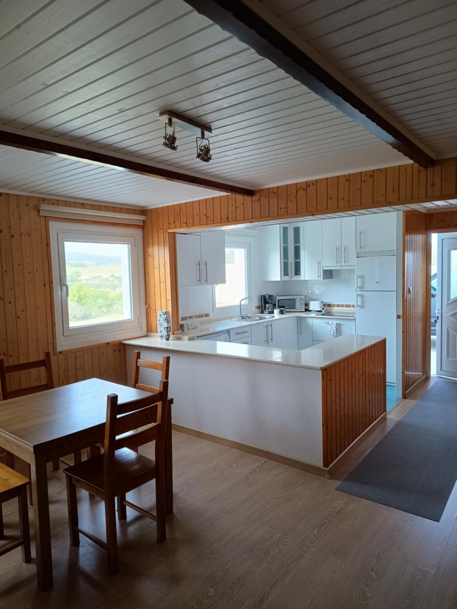 Apartamentos Playa De Seiruga Malpica Luaran gambar